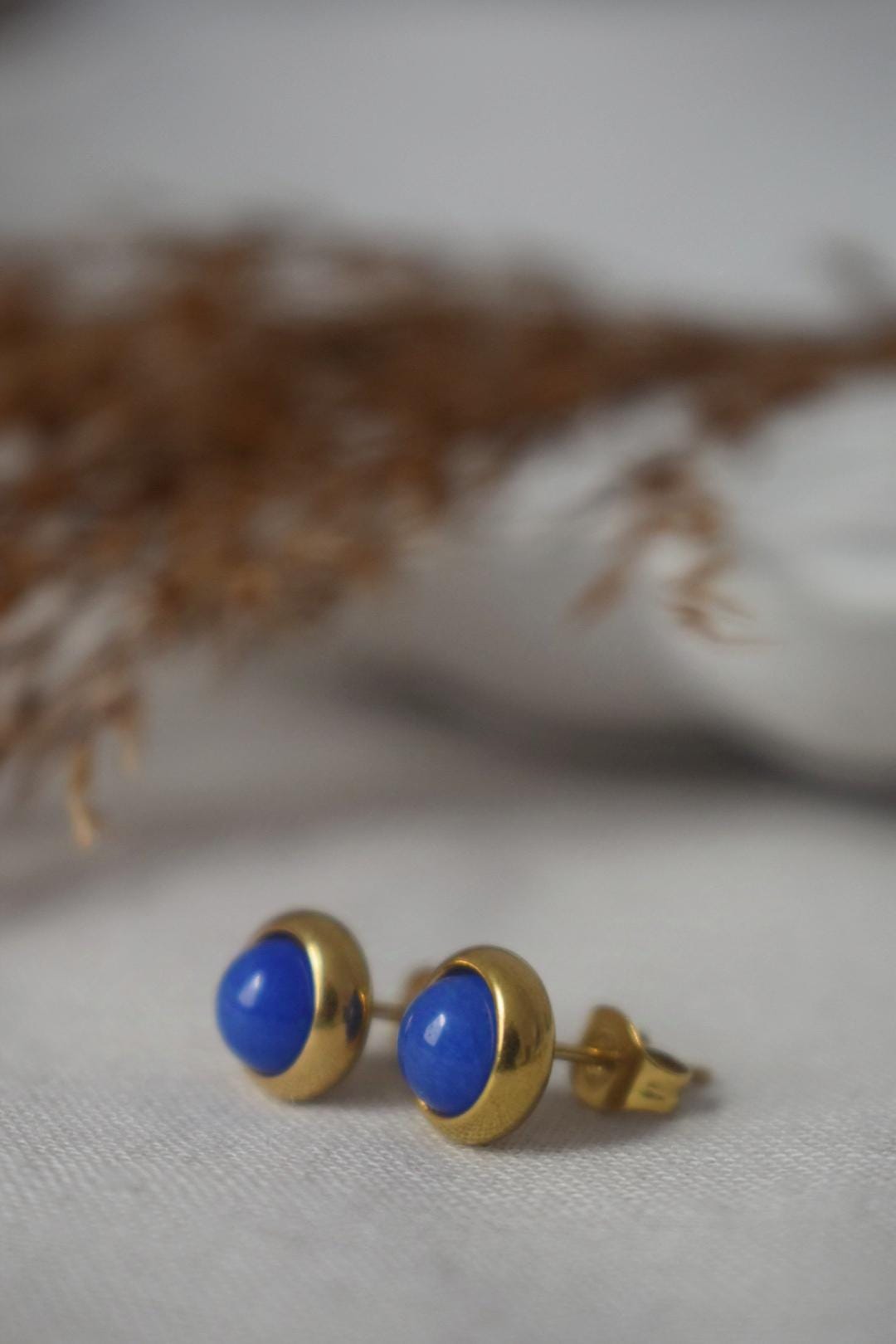Mini jade blue stud earrings, 6mm Royal blue gemstone earrings, Small post earrings, Push back earrings, Minimalist jewelry, Gift for her
