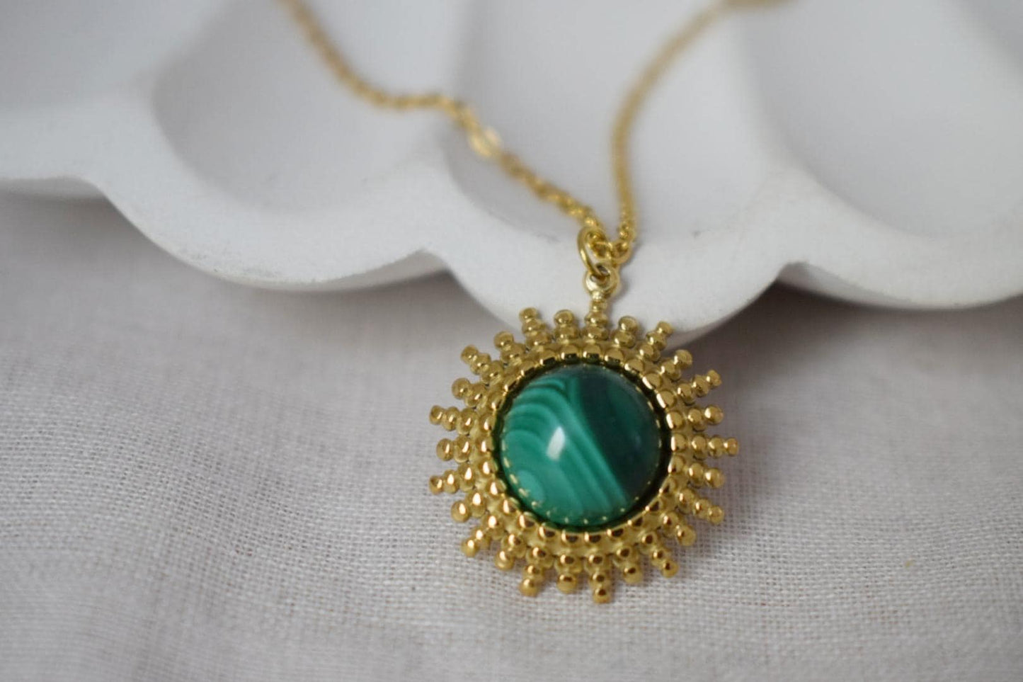 Malachite Necklace, Green Natural Stone, Mother's day gift, Sun Pendant, Adjustable Chain, Handmade Jewelry, Unique Gift for Her