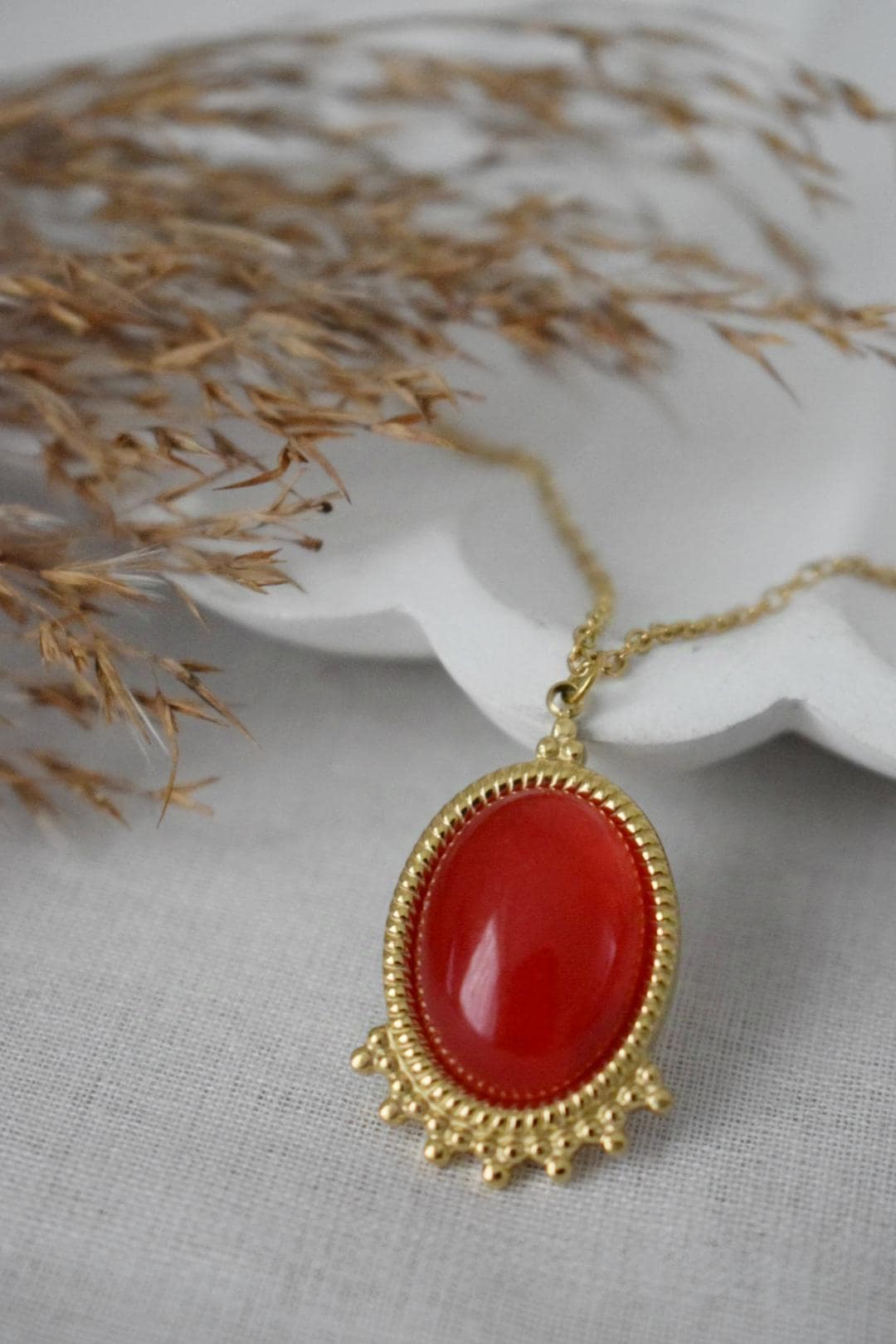 Red Jade Necklace Gold, Oval Gemstone Victorian Necklace For Women, Unique Pendant, Statement Necklace, Jewelry Gift For Her