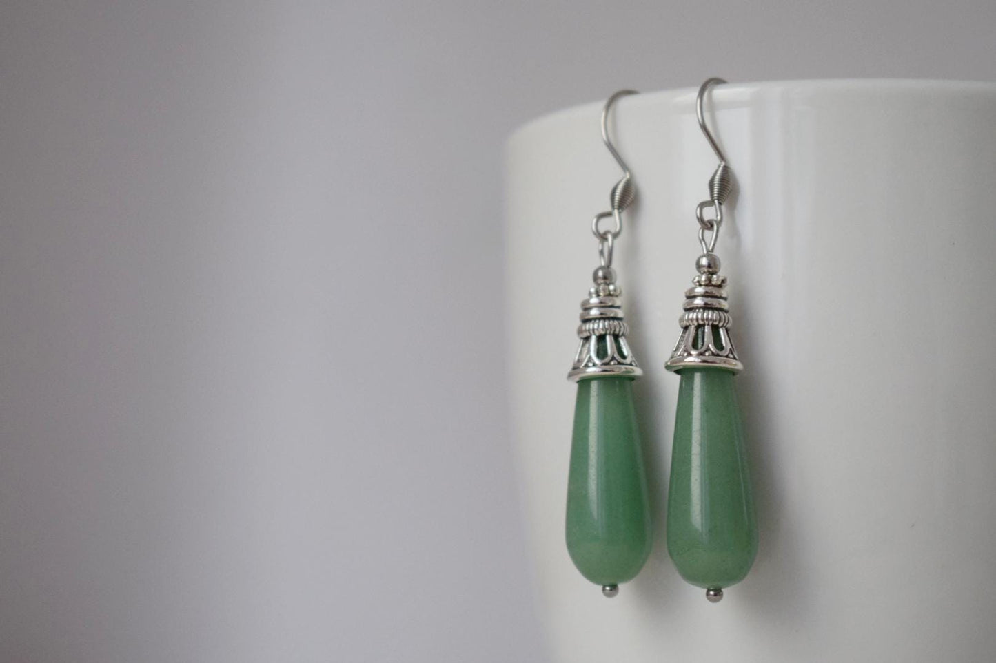 Aventurine dangle earrings, Long teardrop earrings, Green gemstone drop earrings, Boho hanging earrings, Natural aventurine jewelry