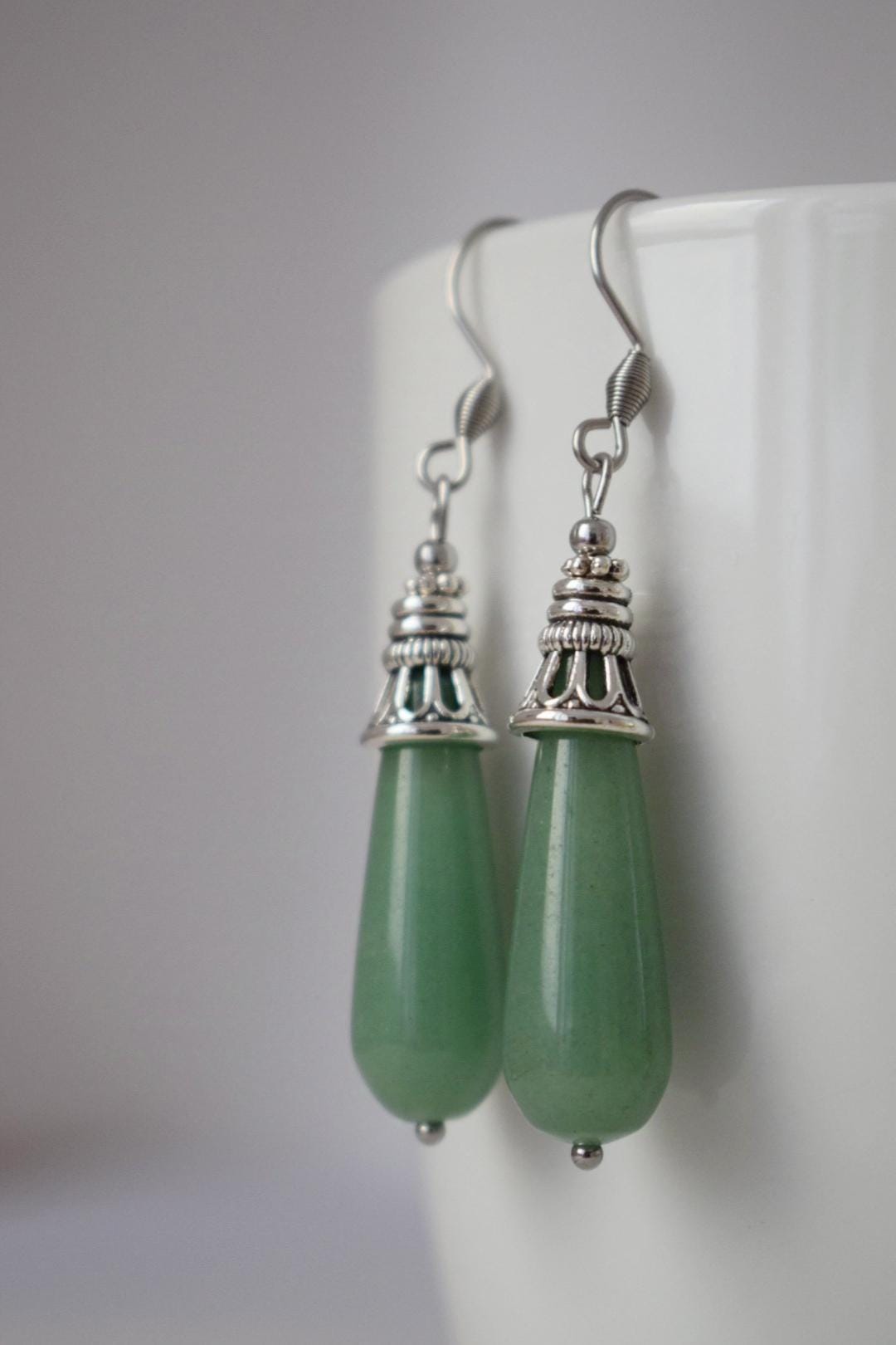 Aventurine dangle earrings, Long teardrop earrings, Green gemstone drop earrings, Boho hanging earrings, Natural aventurine jewelry