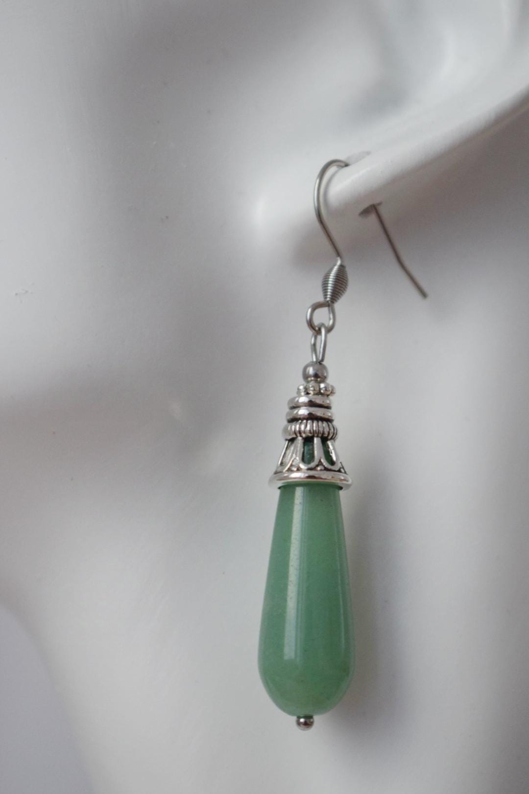 Aventurine dangle earrings, Long teardrop earrings, Green gemstone drop earrings, Boho hanging earrings, Natural aventurine jewelry