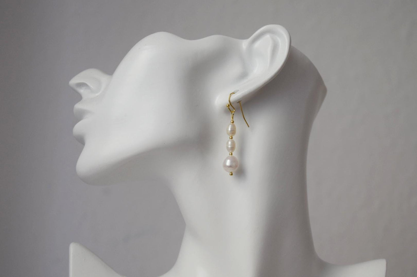 Freshwater Pearl Earrings, Statement Dangle Drop Earrings, 18k Gold Plated Surgical Stainless Steel hooks, Wedding Jewelry, Anniversary Gift