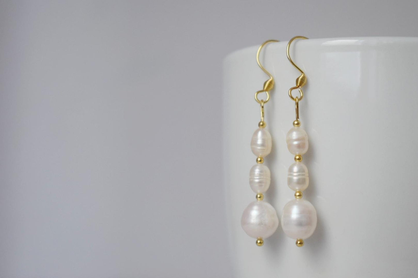 Freshwater Pearl Earrings, Statement Dangle Drop Earrings, 18k Gold Plated Stainless Steel hooks, Wedding Jewelry, Anniversary Gift For Her