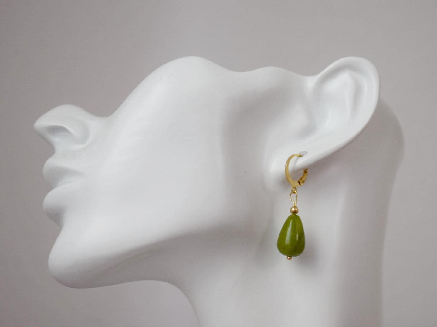 Green jade teardrop earrings, Olive green earrings gold, Huggie with drop gemstone, Green stone hoops, Pearl hanging earrings, Gift for her