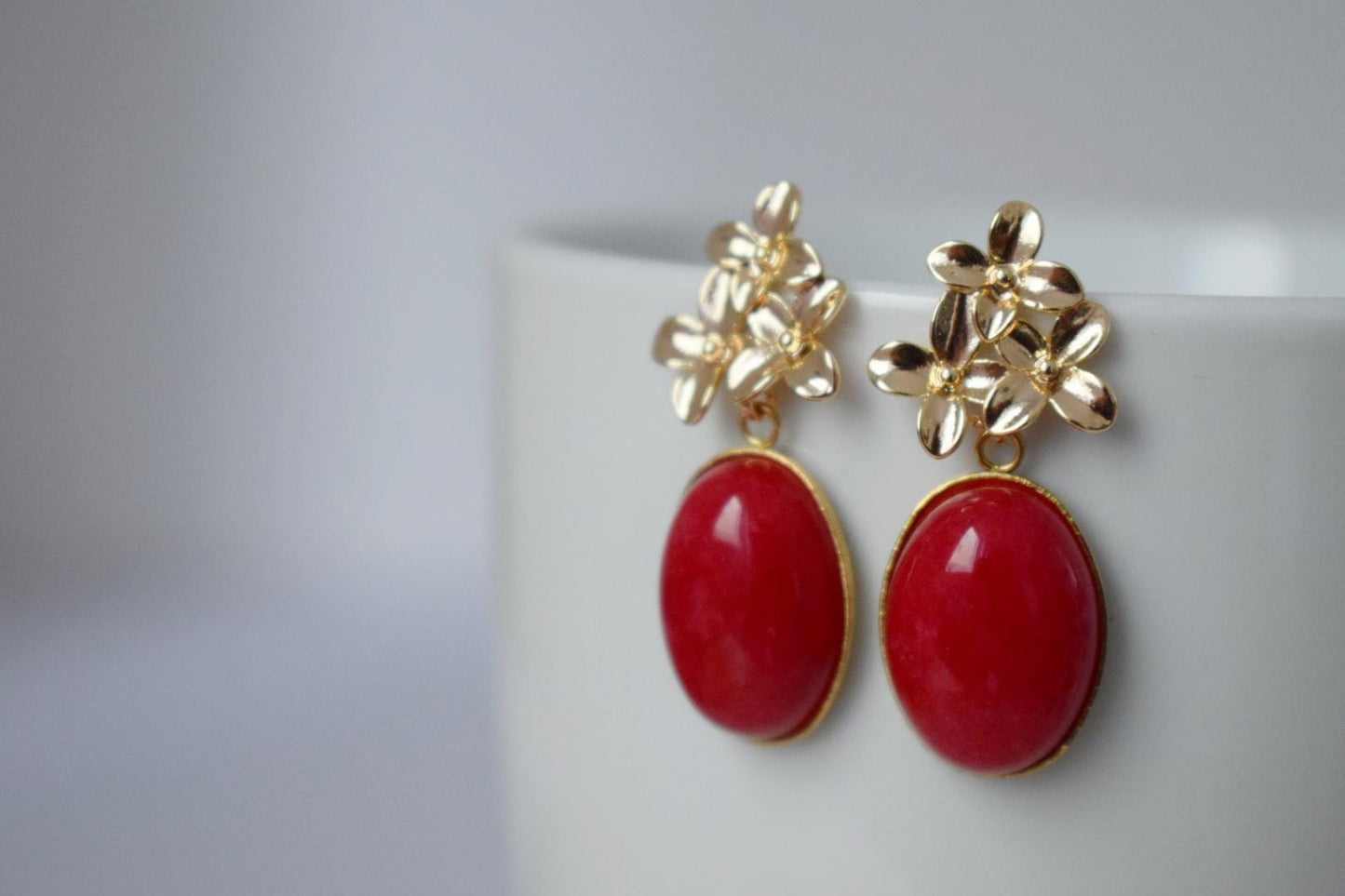 Red jade earrings with 18K gold plated flower stud earrings, Elegant dangle drop gemstone earrings, Art deco jewelry for women, Unique gift