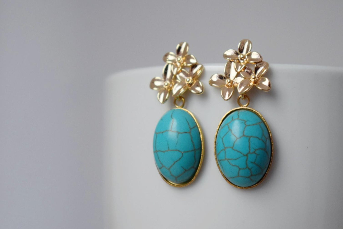 Turquoise earrings with 18K gold plated flower stud earrings, Elegant dangle drop gemstone earrings, Art deco jewelry for women, Unique gift
