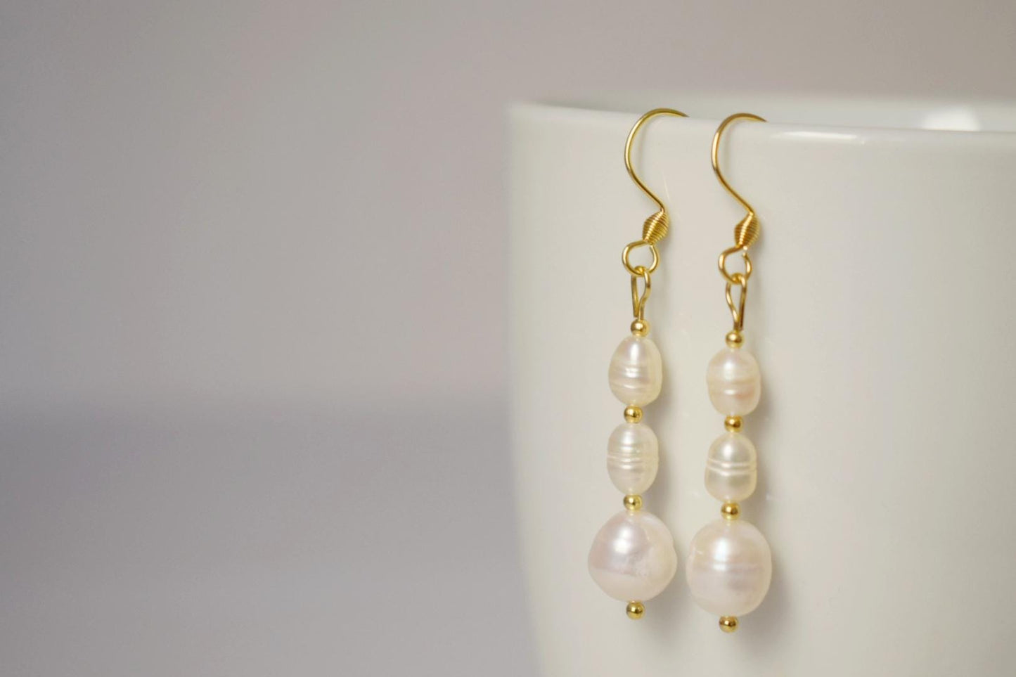 Freshwater Pearl Earrings, Statement Dangle Drop Earrings, 18k Gold Plated Stainless Steel hooks, Wedding Jewelry, Anniversary Gift For Her